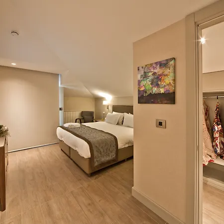 Tzl Nisantasi Aparthotel 5*