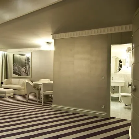 Taxim Hill 4* Isztambul