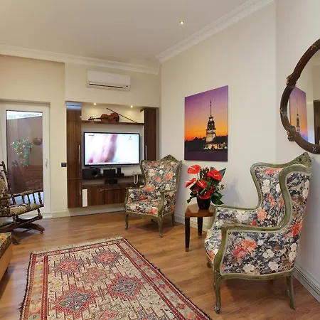 Lir Long İstanbul