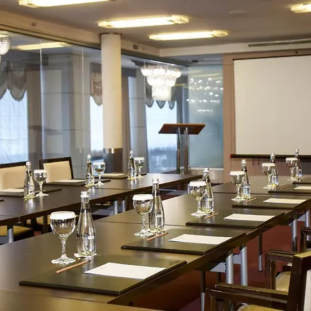 Eresin Taxim & Premier Hotel 4*