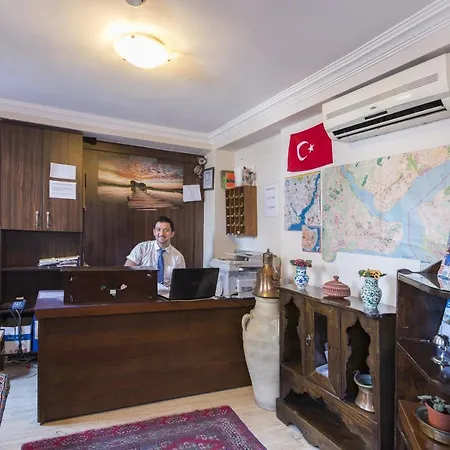 Deniz Hotel 3*