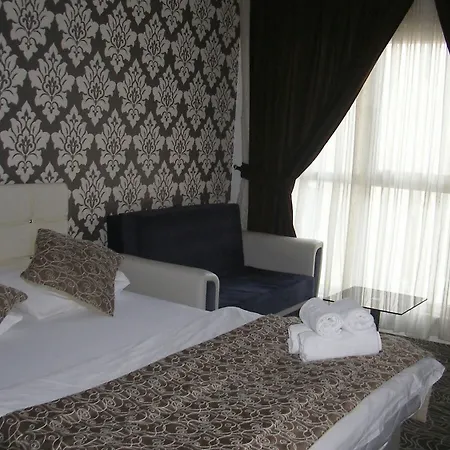 The Tuyap Tonight Apartment *