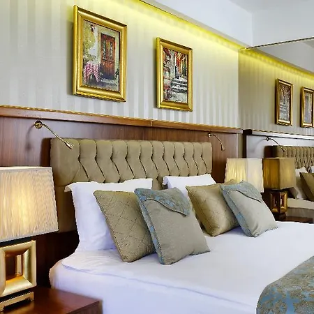 Bosphorus Hotel Istanboel