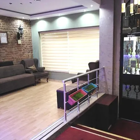 Taxim Marin Hotell 3*
