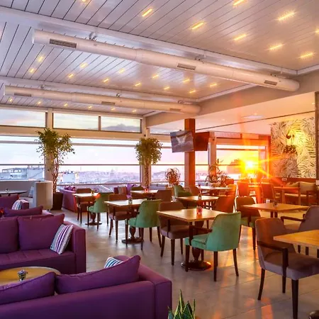 Hotel Cvk Taksim 4*
