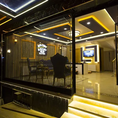 Golden Galley Aparthotel 3*