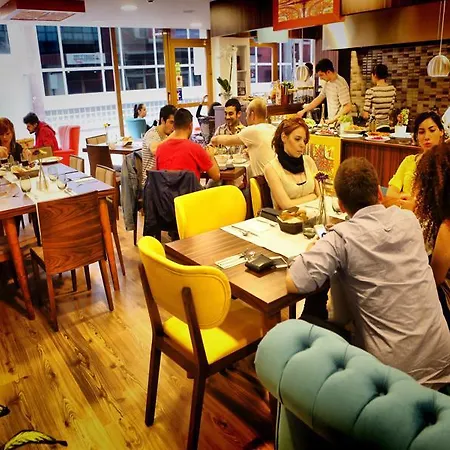 The Corner Palace 2* Provincia di Istanbul