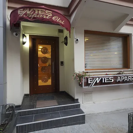 Entes Apartahotel 3*