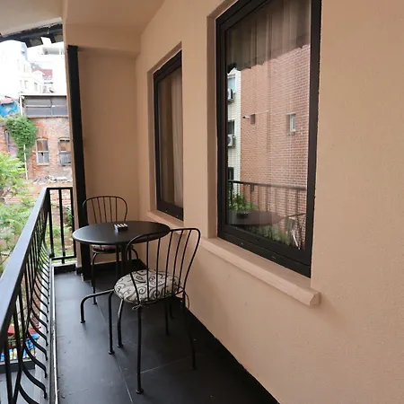 Long Apartment