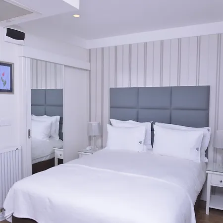 Hotel (adults Only)
