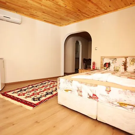 Balat Hotel