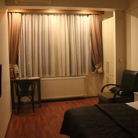 Taksim House 4* Стамбул