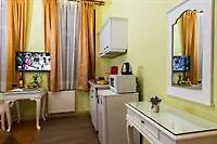 Alhambra Apartment *