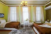 Alhambra Apartment