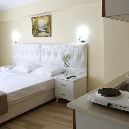 Ekim Apartment *