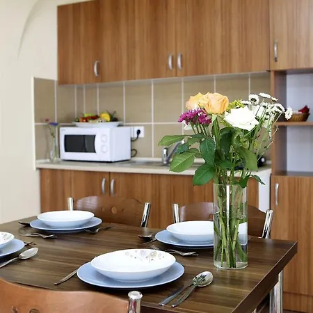Apartment Ekim *