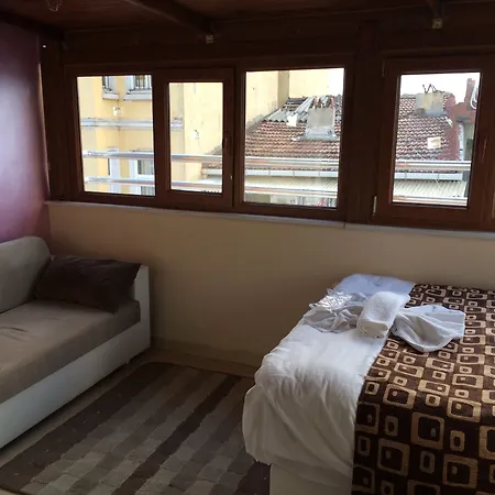 Black Bird Apartment Istanbul