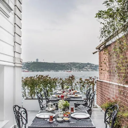 Bosphorus Palace מלון 4*
