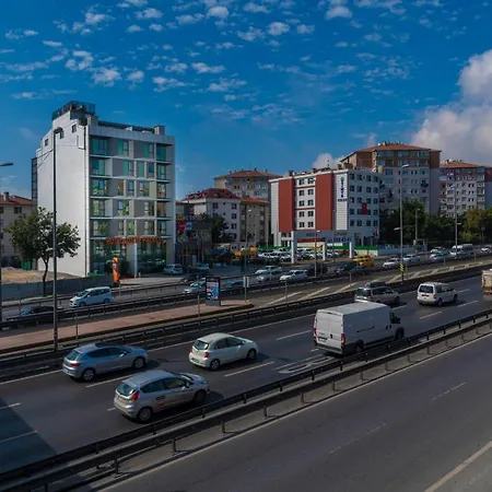 Hotel Land Park 4*