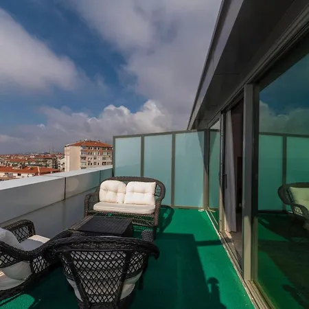 Land Park Hotel 4*
