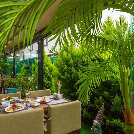 Land Park Hotel Istanbul