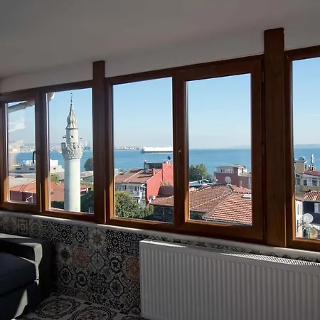 Blue Tuana Old Istanbul