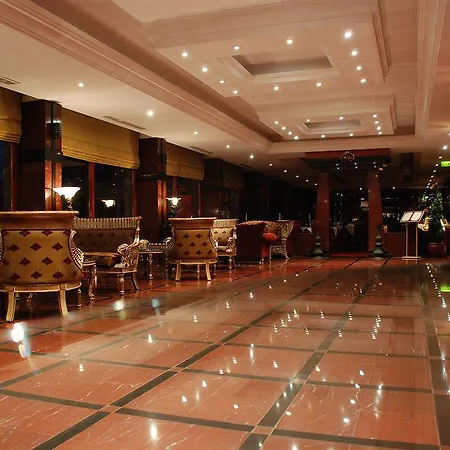 Sozbir Royal Hotel 3*