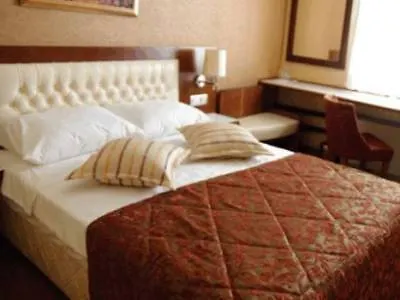 Yuksel ホテル 3*