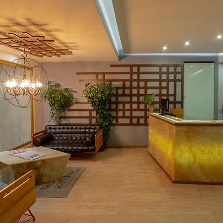 Hotel Tan - Special Category 4*