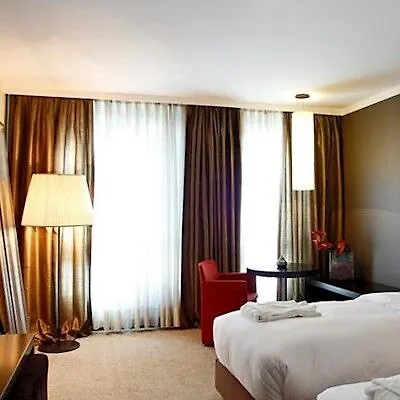 Hotel Bentley By Molton Istanbul