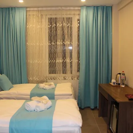 Terrace 2* Istanbul
