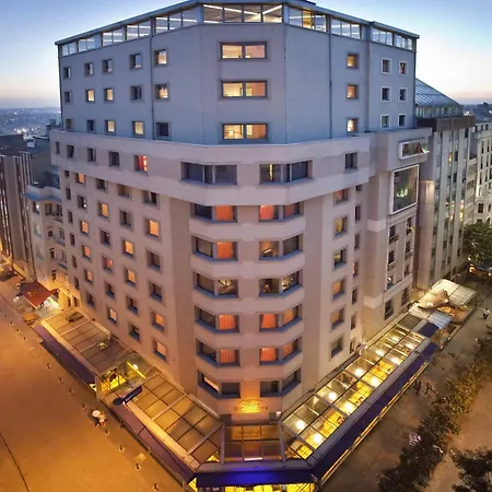 Eresin Taxim & Premier Hotel 4*