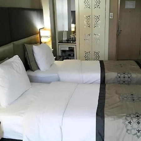 Hotel Darkhill 4*