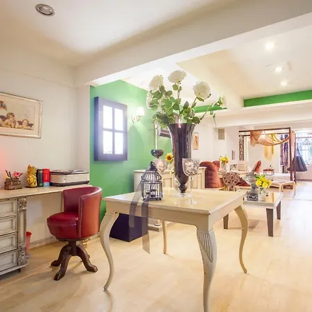 Le Chic Apart Rumeli Caddesi Simsek Apt.no:5 Kat 1 Apartment *