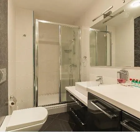 Cts Taksim Elysium 71 Apartment