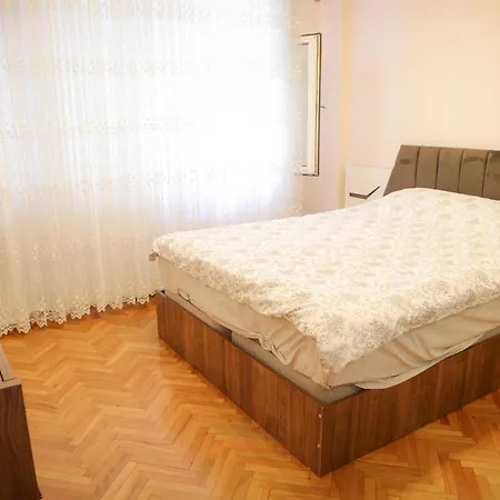 اسطنبول بكركوي طريق الساحل Istanbul