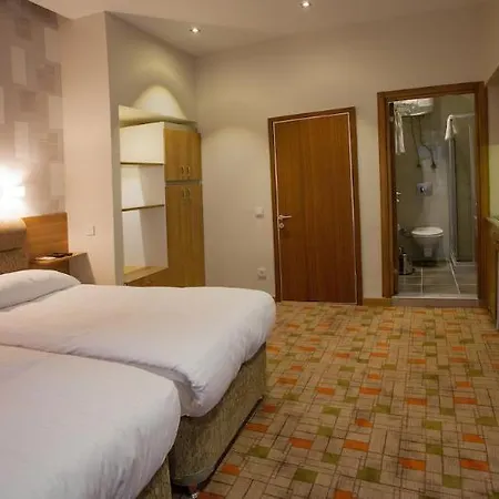 Hotel Serene
