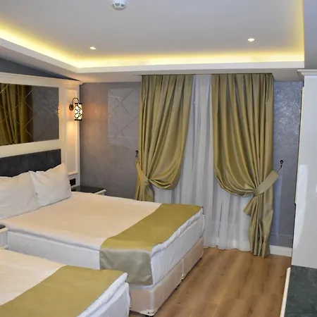 Grand Pamir 3* Istanbul