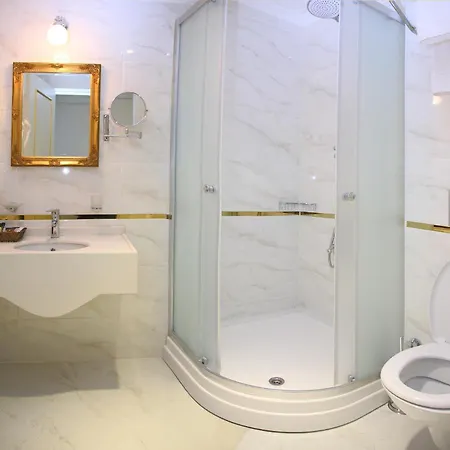 Hotel Karakoy Port 4*