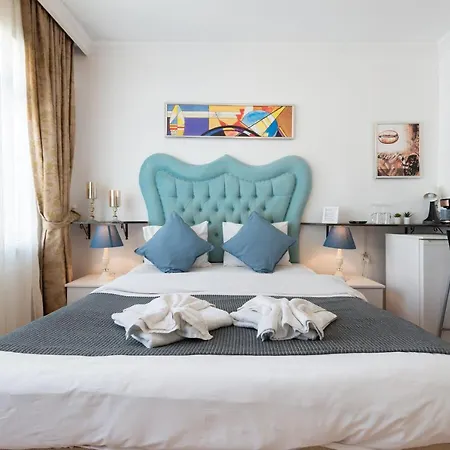 3 Floor Oldcity * Istanbul