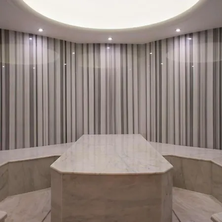 Aparthotel Radisson Blu Residence, Batisehir 4*