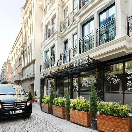 Pell Palace & Istanbul