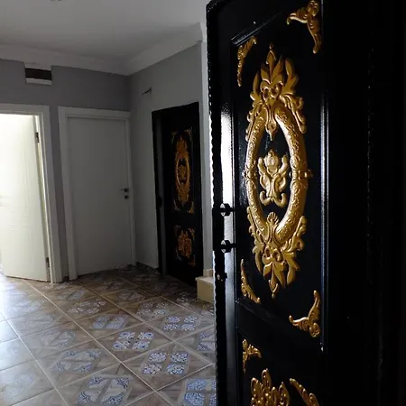 Old Apart Otel