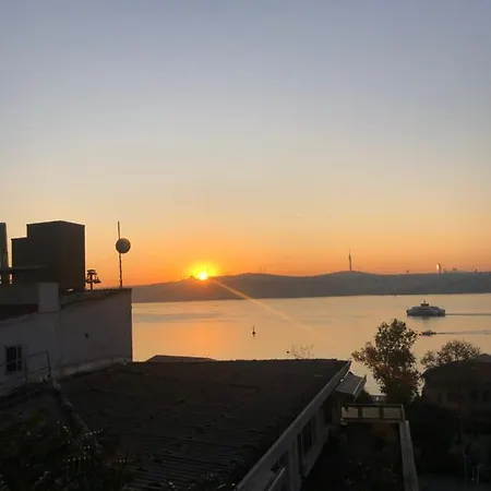 Apartment Cihangir, Taksim, Bosphorus View