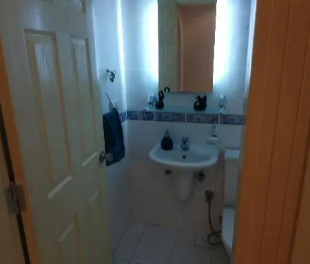 Comfortable, Clean, Tasty, Close To Koc University Homestay *
