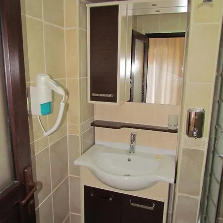 Hotel Promise