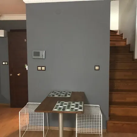 Hotel Opera House 2*