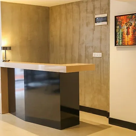 The Roomy Sisli Hotel 2*