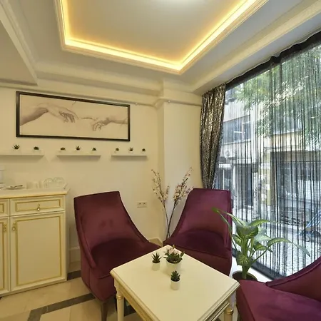 Lika İstanbul