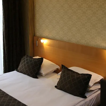 Emerald Otel